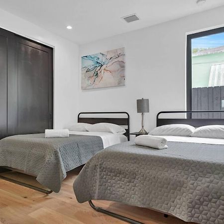 Design House -Heated Pool -Big Yard -Gated Parking Villa Miami Exterior foto