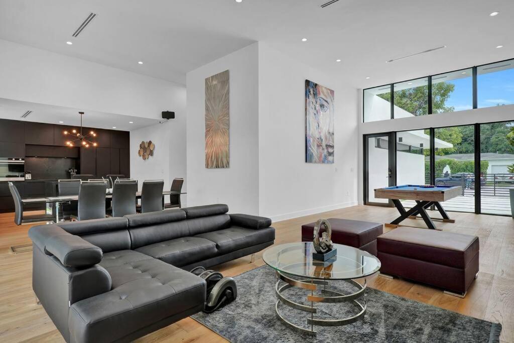 Design House -Heated Pool -Big Yard -Gated Parking Villa Miami Exterior foto