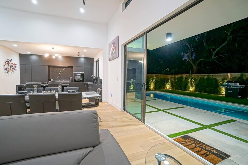 Design House -Heated Pool -Big Yard -Gated Parking Villa Miami Exterior foto