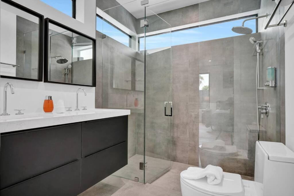 Design House -Heated Pool -Big Yard -Gated Parking Villa Miami Exterior foto